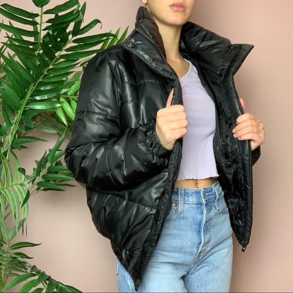 BLACK PUFFER COAT SHORT - Picture 3 of 14